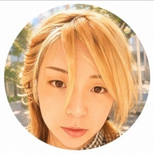 にぃなな